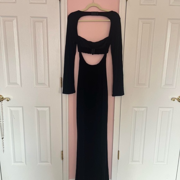 Mirror Palais Gown - Picture 3 of 6